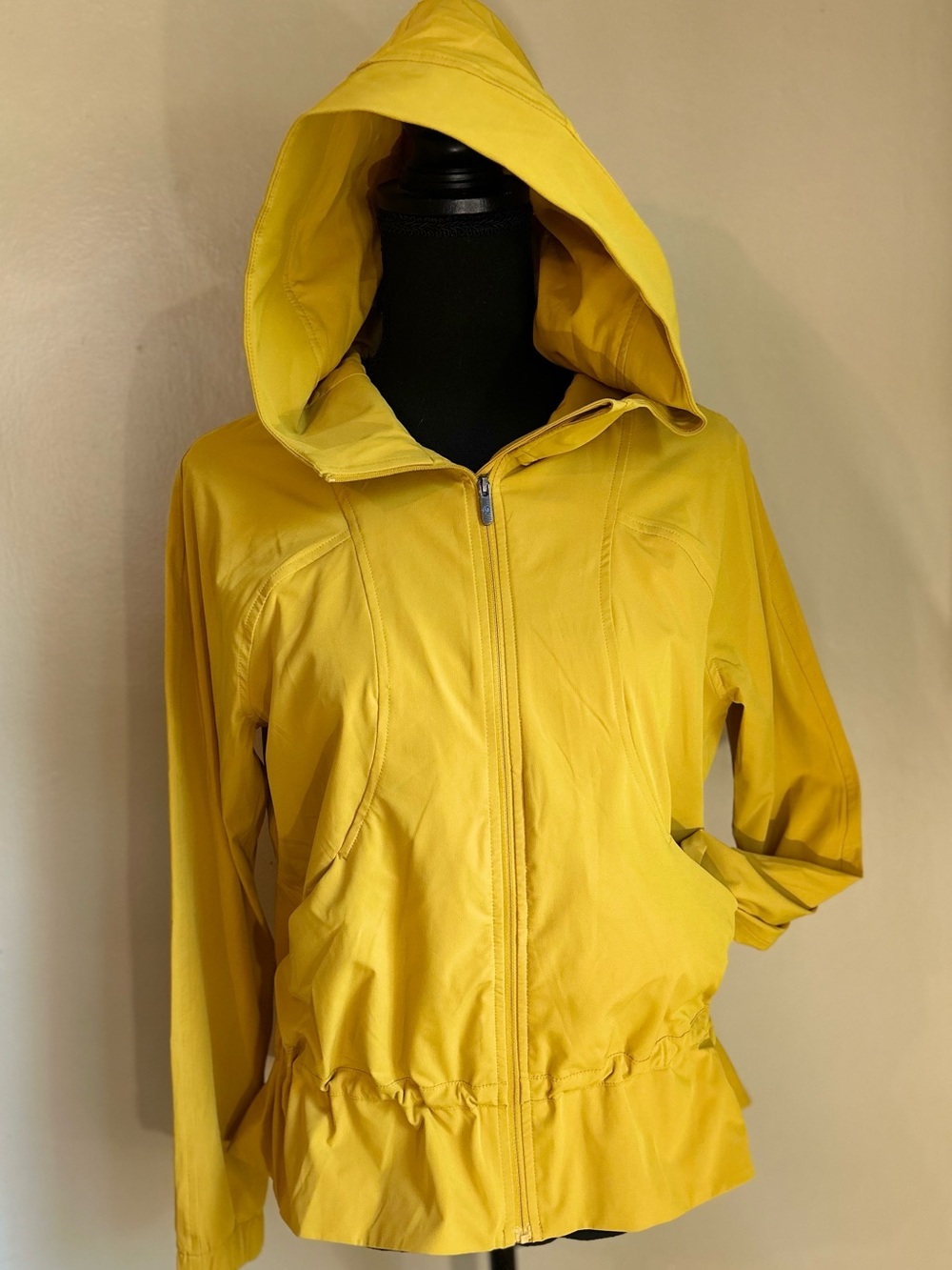 Lululemon Pack It Up Jacket Honeycomb Golden Yellow Hooded Sz Small